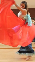 Charlotte Bispo, professora de Danças Orientais na CulturDANÇA